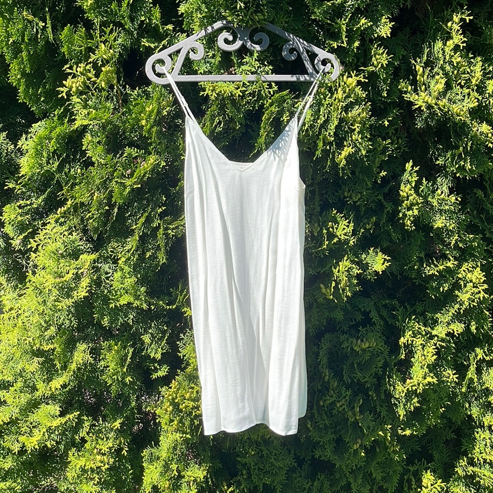 Aritzia Wilfred Free Vivenne dress in white